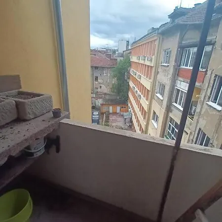 Cental And Quiet Penthouse With Jacuzzi Apartment Sofia